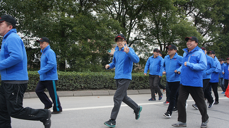 赢胜节能集团“长跑迎新  践行诺言”活动